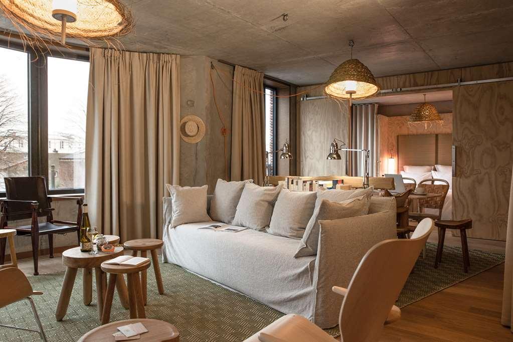 Mob House Hotel Saint-Ouen  Phòng bức ảnh